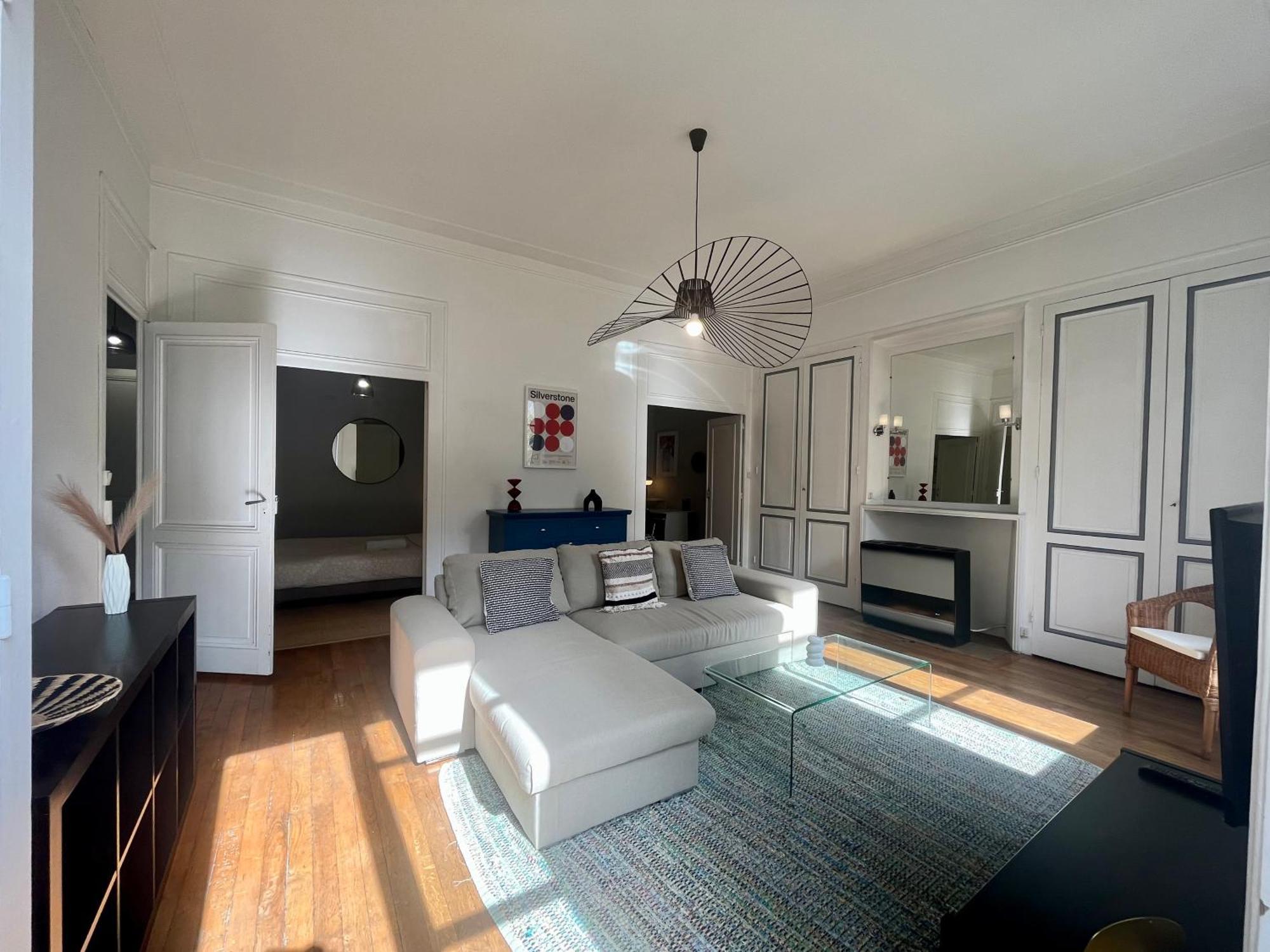 Suite Lavany Lyon Exterior photo