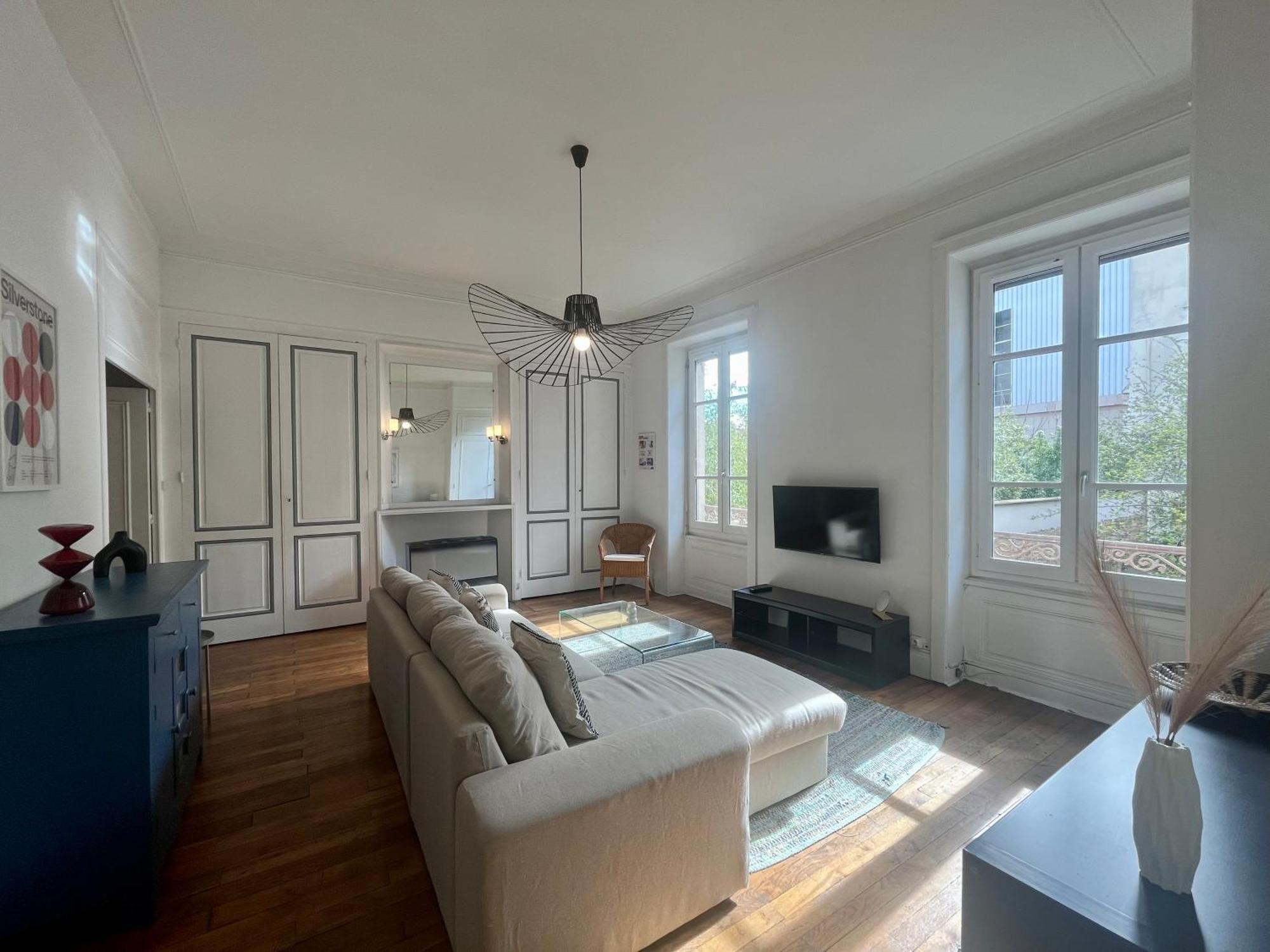 Suite Lavany Lyon Exterior photo