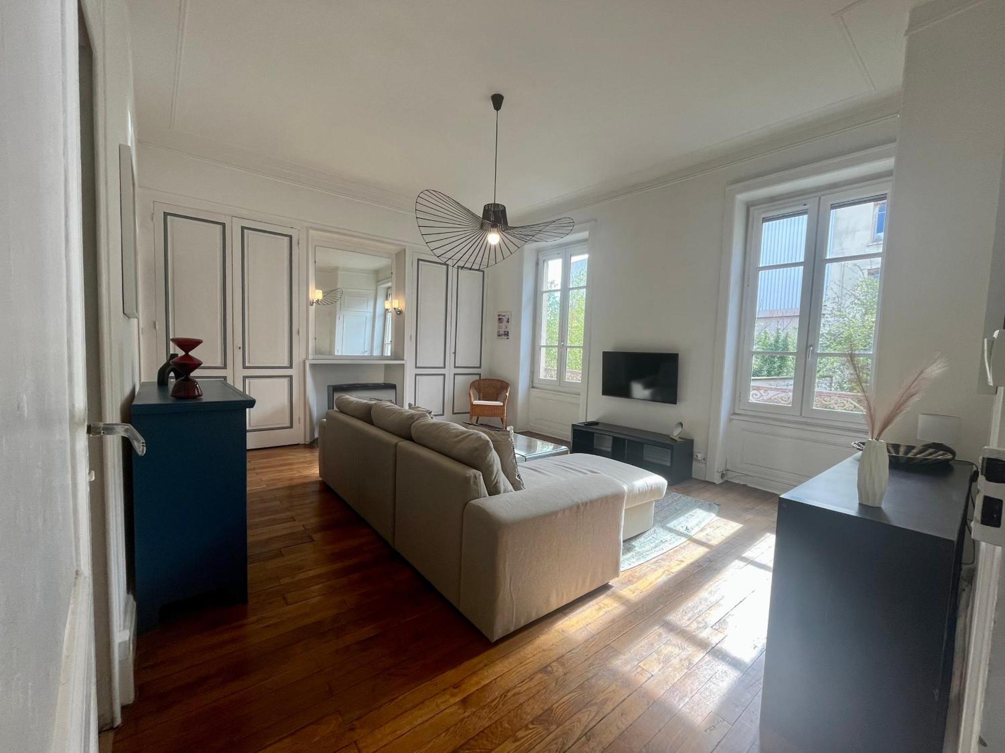 Suite Lavany Lyon Exterior photo